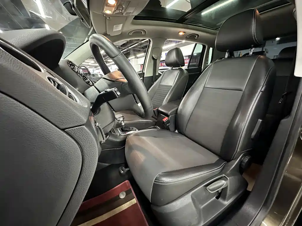 Volkswagen Tiguan — миниатюра 27