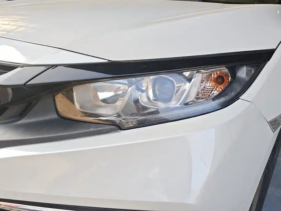 Honda Civic — миниатюра 5