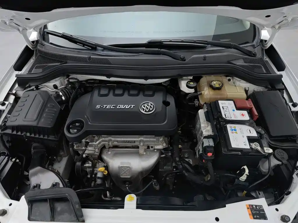 Buick Excelle — миниатюра 6