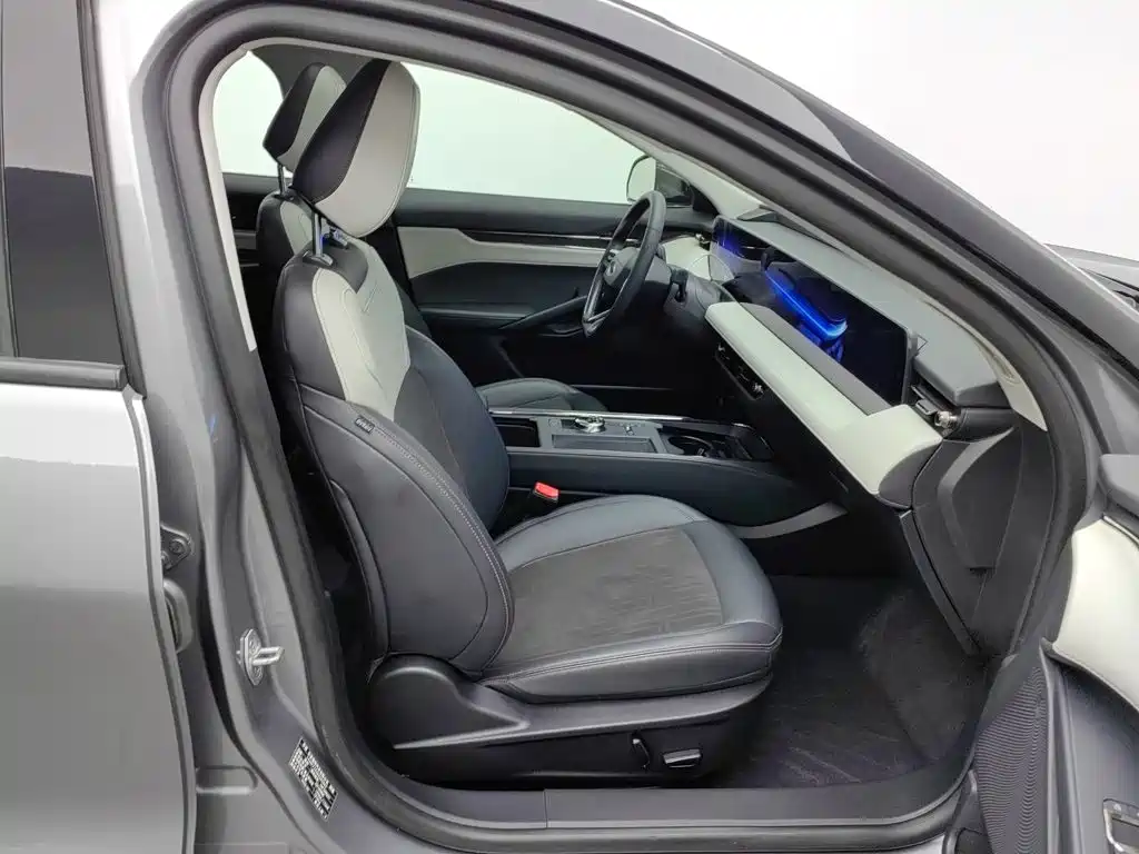 Ford Mondeo — миниатюра 23