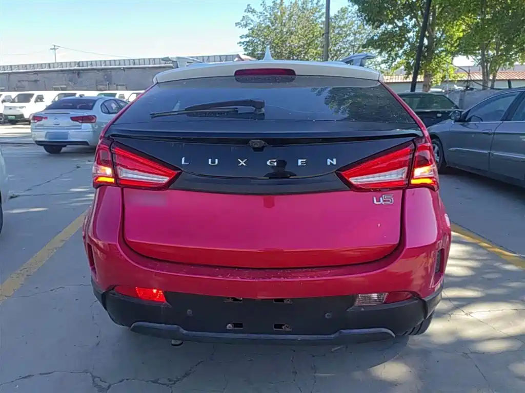 Luxgen U5 SUV — миниатюра 6