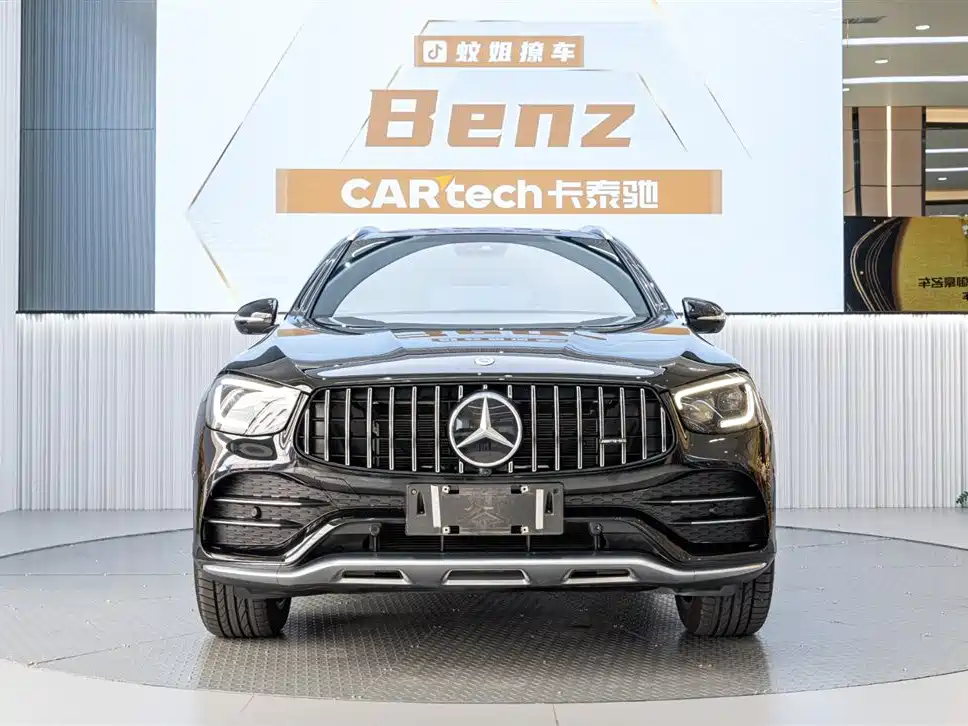 MERCEDES-BENZ GLC AMG