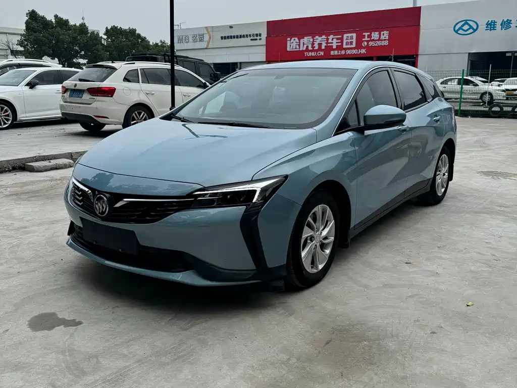 Buick Velite 6