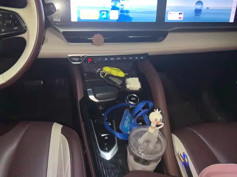 Geely Xingyue L — миниатюра 16