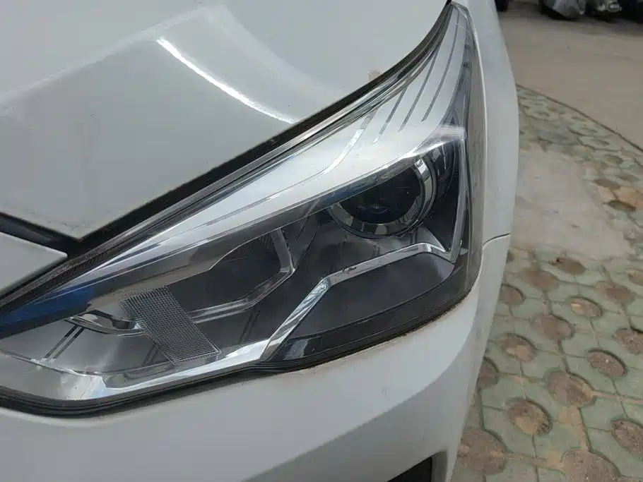Haval M6 — миниатюра 5