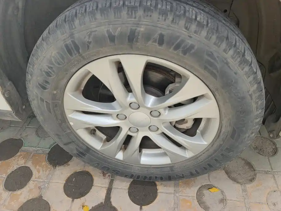 Haval M6 — миниатюра 6