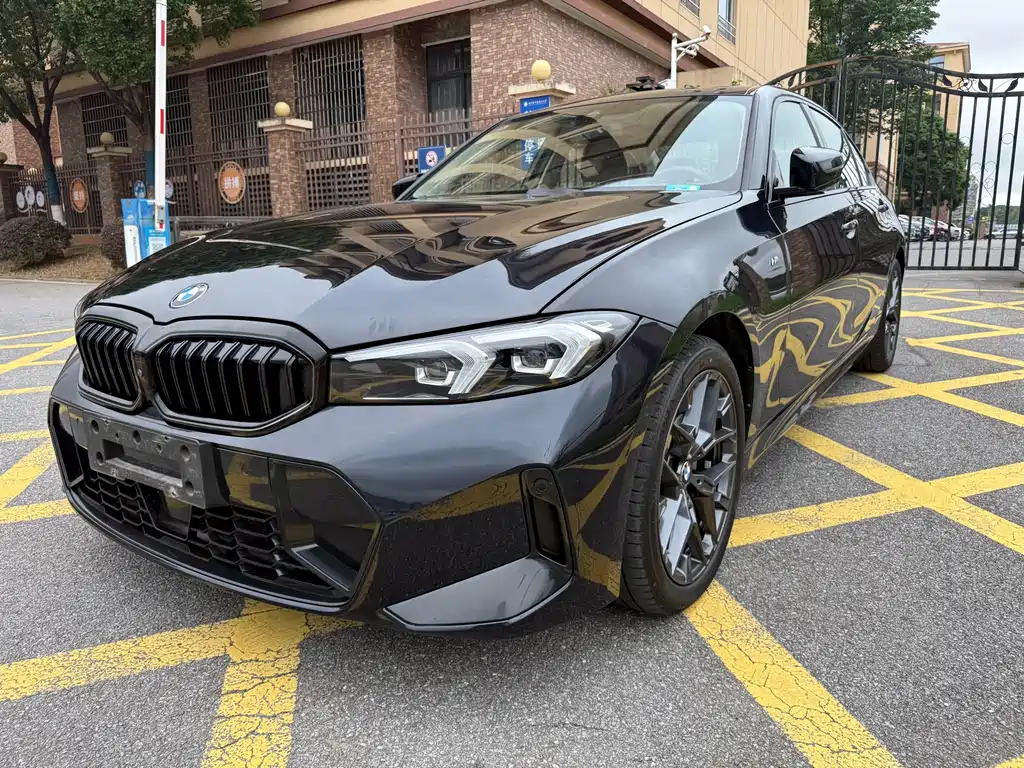 BMW 3 Series 3 2025 330Li M Sport