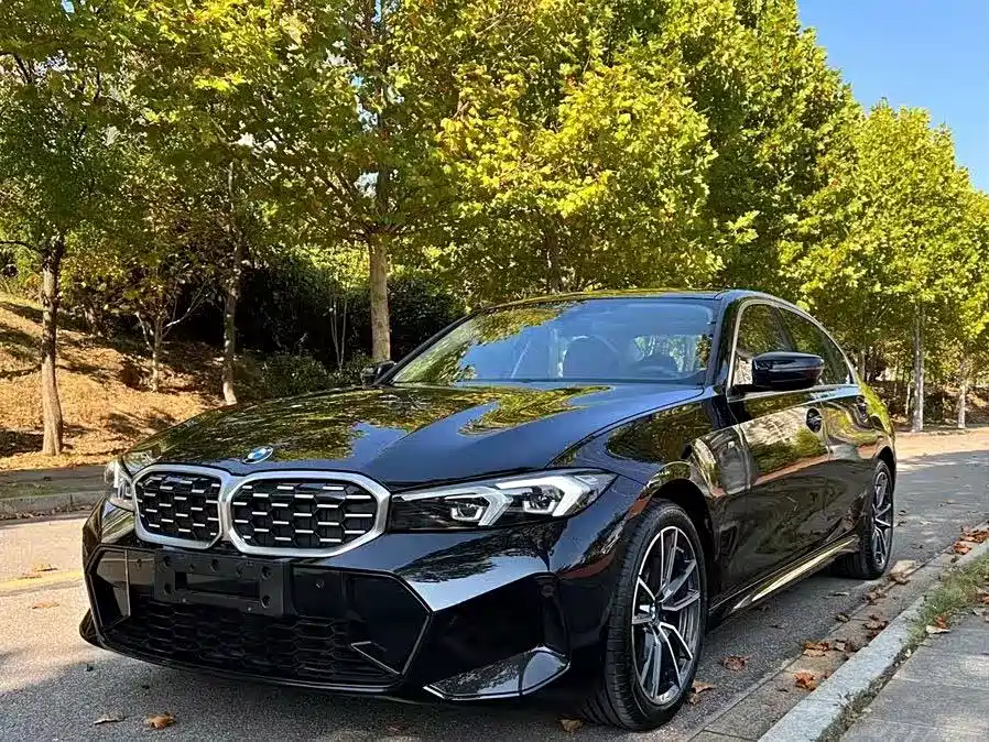 BMW 3 Series 2023 325Li M Sport Package