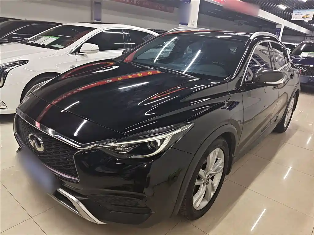Infiniti QX30 2017