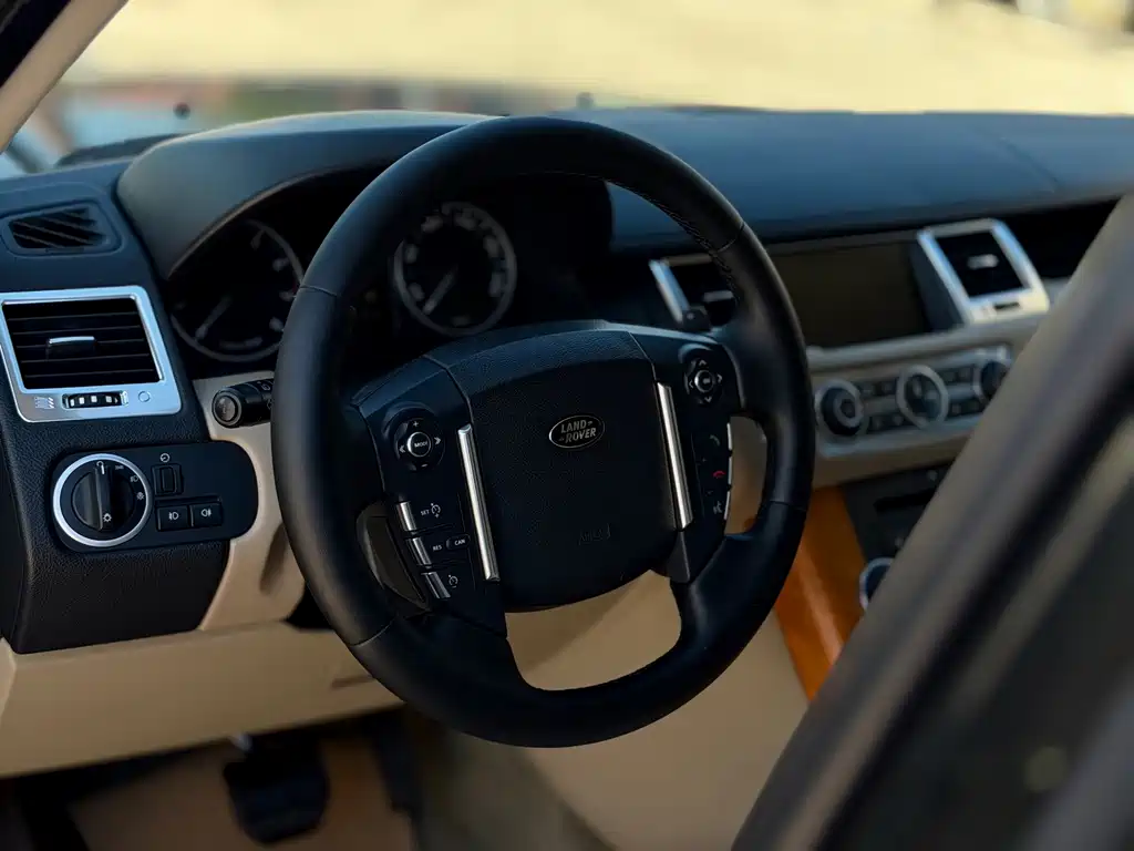 Land Rover Sport — миниатюра 7