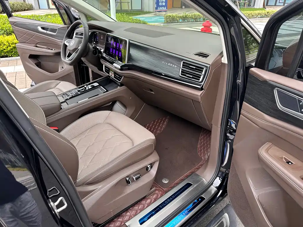 Volkswagen Viloran 2023 380TSI Luxury
