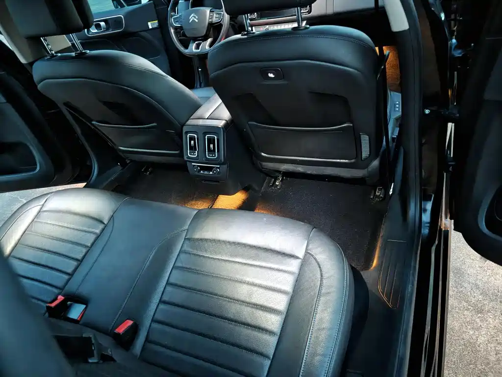 Citroen C6 — миниатюра 12