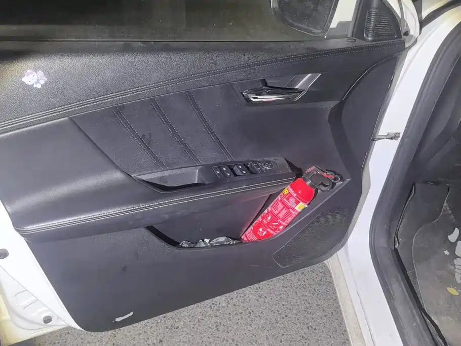 BYD e2 — миниатюра 7