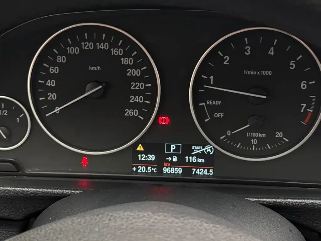 BMW 3 Series — миниатюра 11