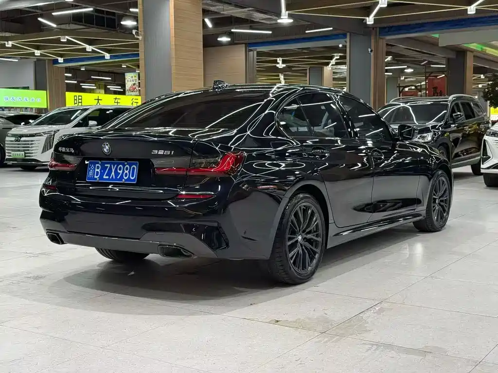 BMW 3 Series 3 2022 325i M Sport