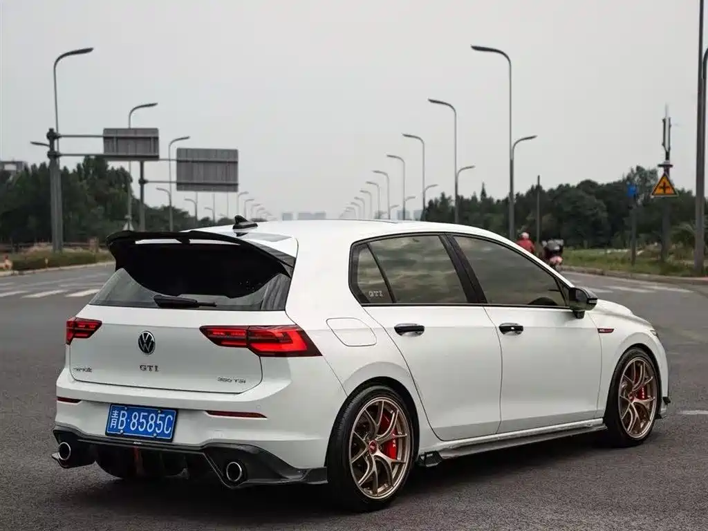 Volkswagen Golf GTI GTI 2021 380TSI DSG GTI