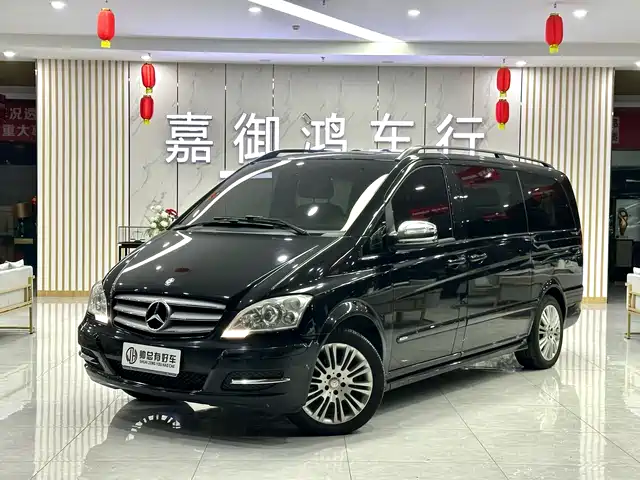 mercedes-benz viano