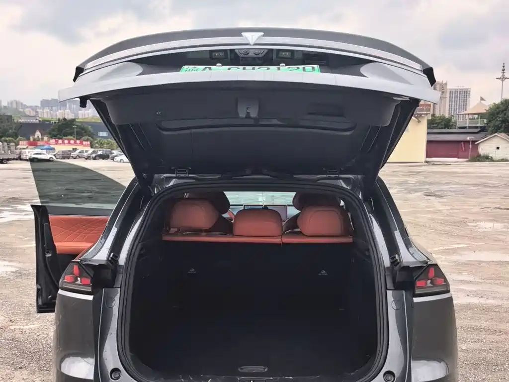 Changan Deepal DARK BLUE S07