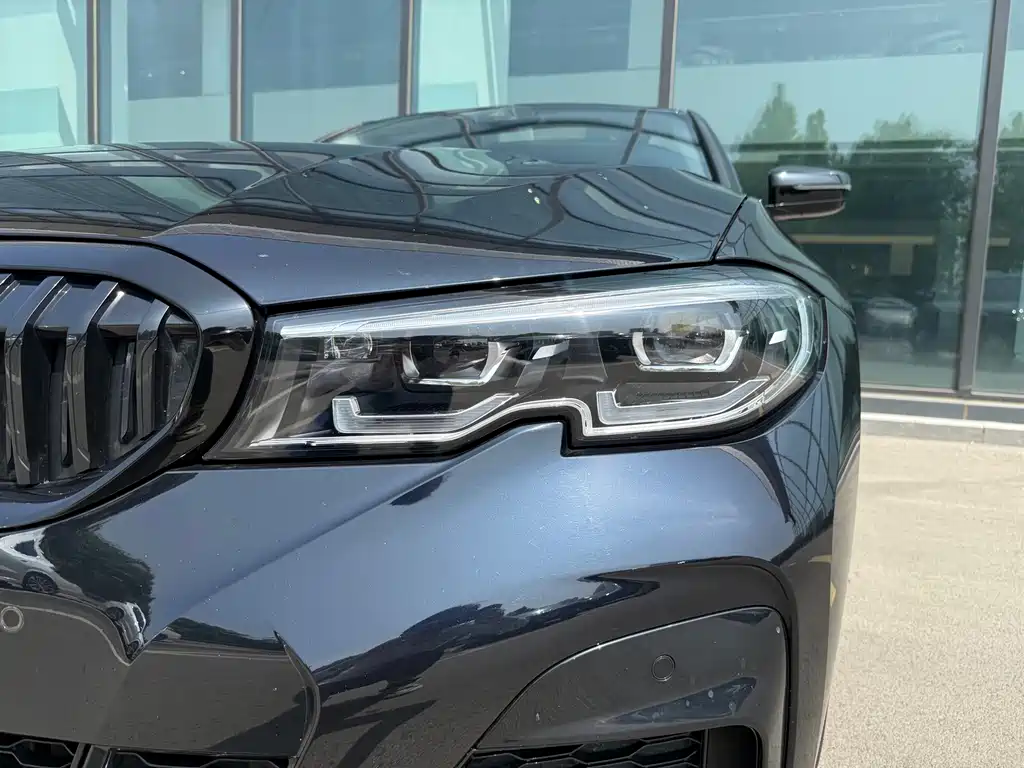 BMW 3 Series 3 2021 325Li M Sport