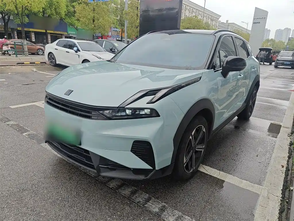 Lynk & Co 06 EM-P 2023