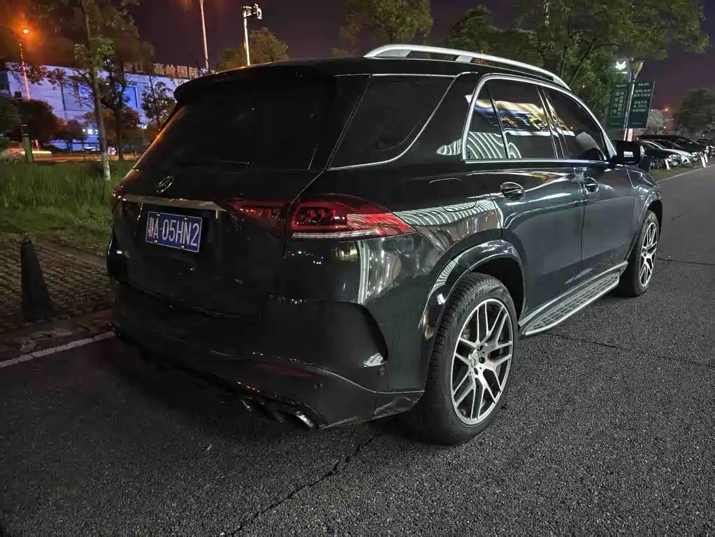 Mercedes-Benz GLE (Import) — миниатюра 7