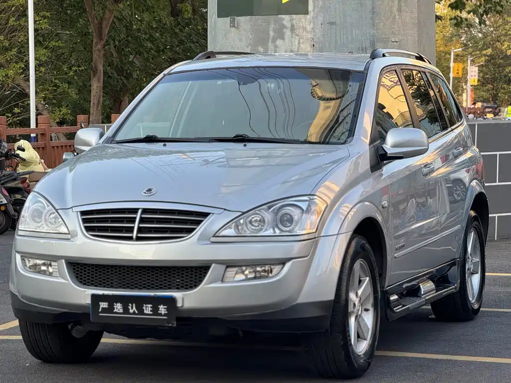 Ssangyong 享御 2012