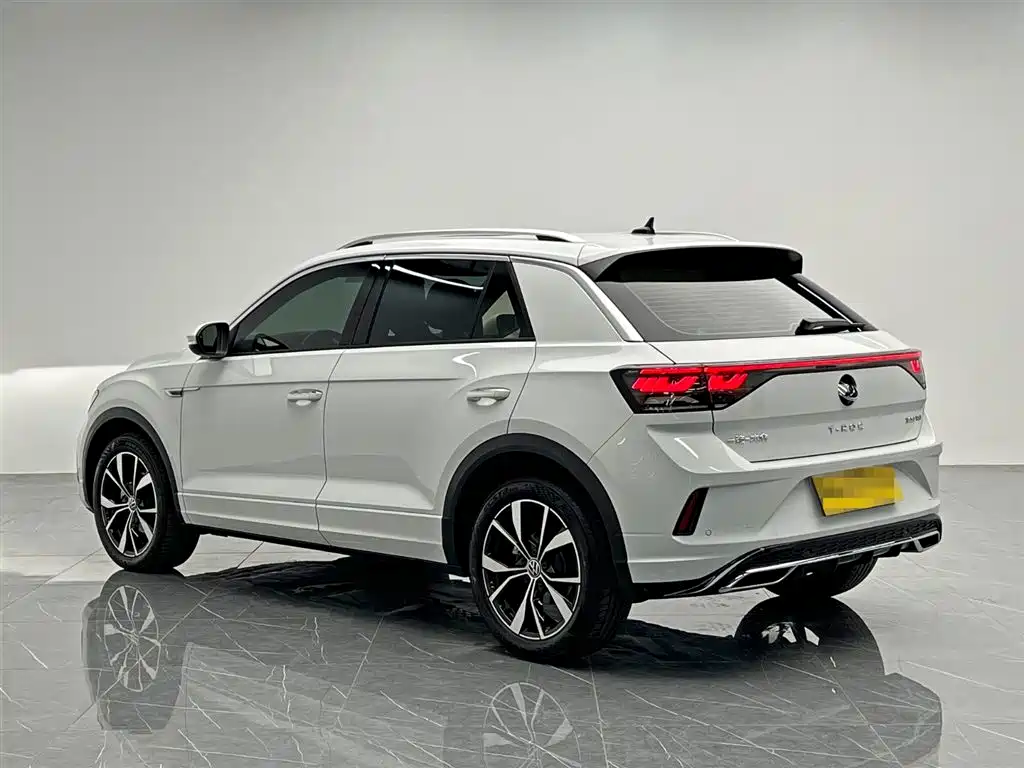 VOLKSWAGEN T ROC EXPLORING SONGS