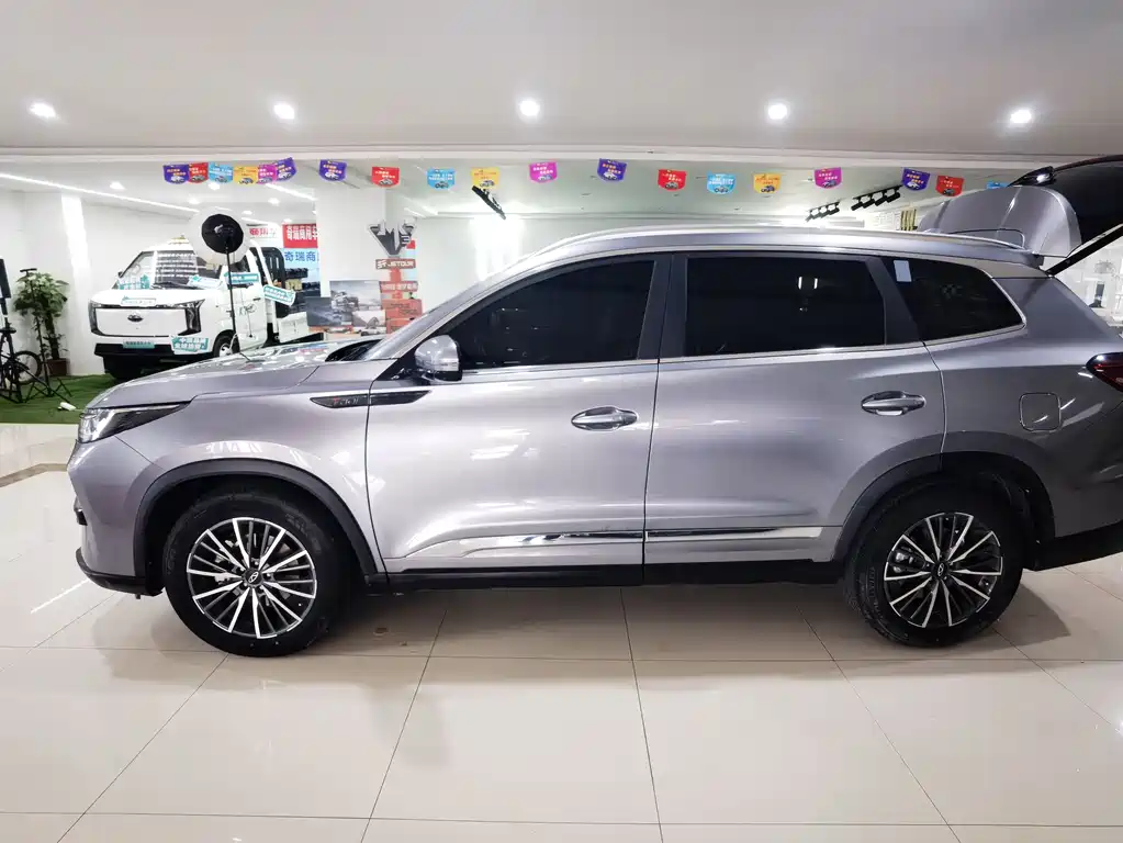 CHERY TIGGO 8 PRO