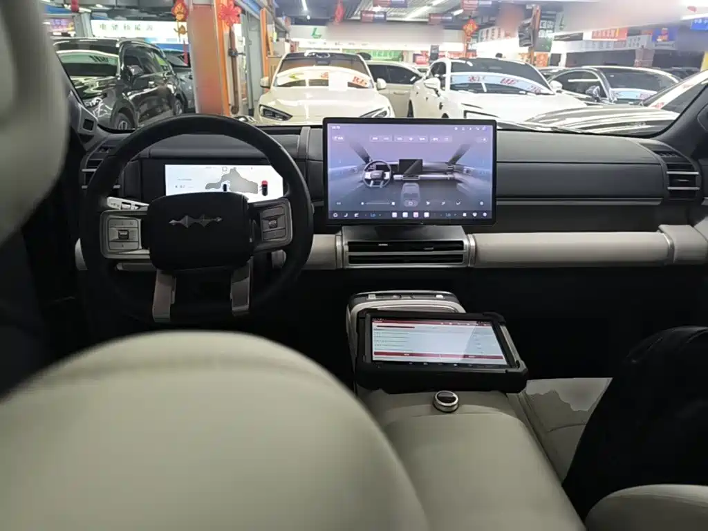 Fangchengbao Leopard 7 7 2025 190KM Ultra