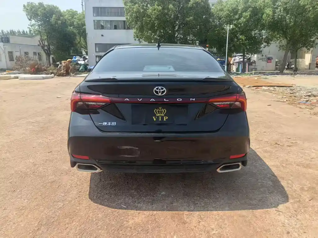 Toyota Avalon — миниатюра 9