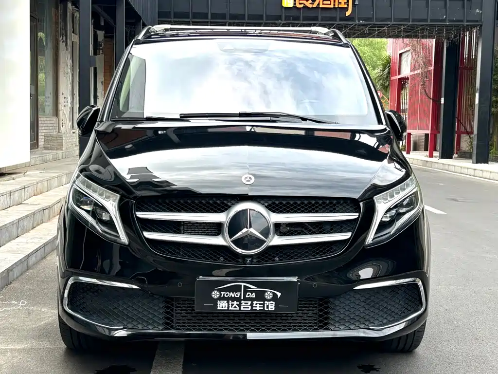 MERCEDES-BENZ V CLASS