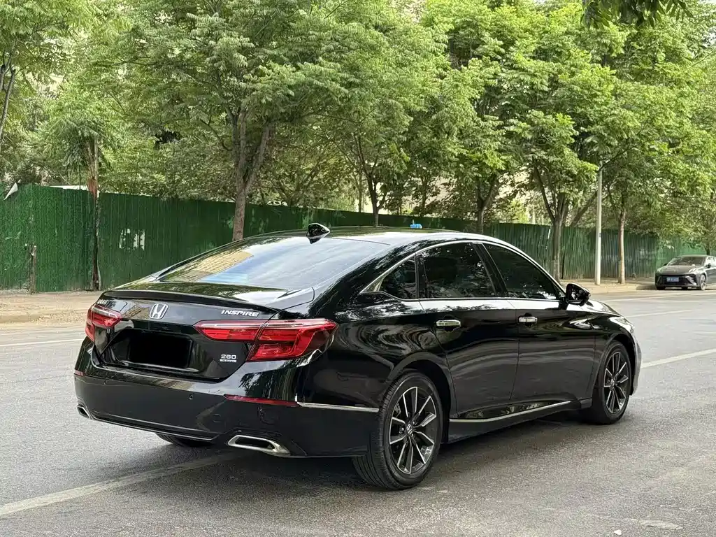 Honda Inspire 2022 260TURBO Elegant
