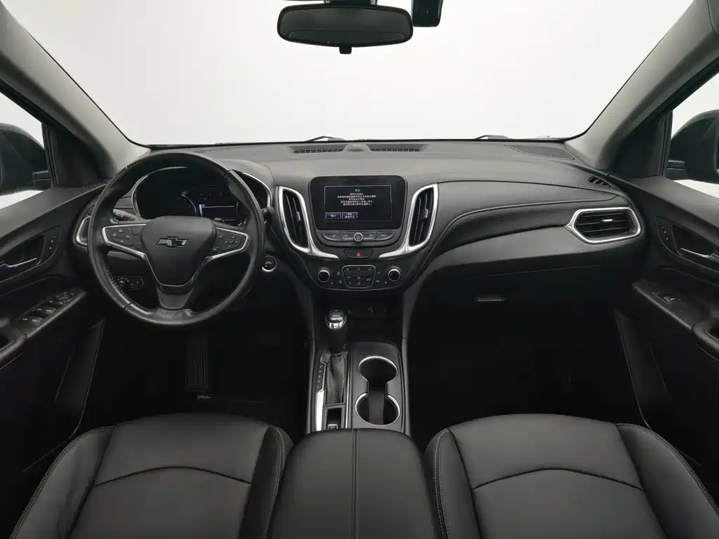 Chevrolet Equinox — миниатюра 5
