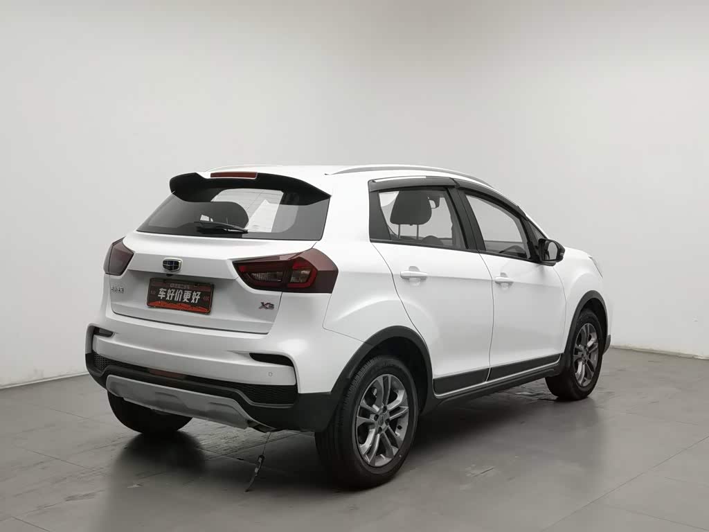 Geely Vision X3 1.5 л 2021 г. Белый, пробег 32599 км