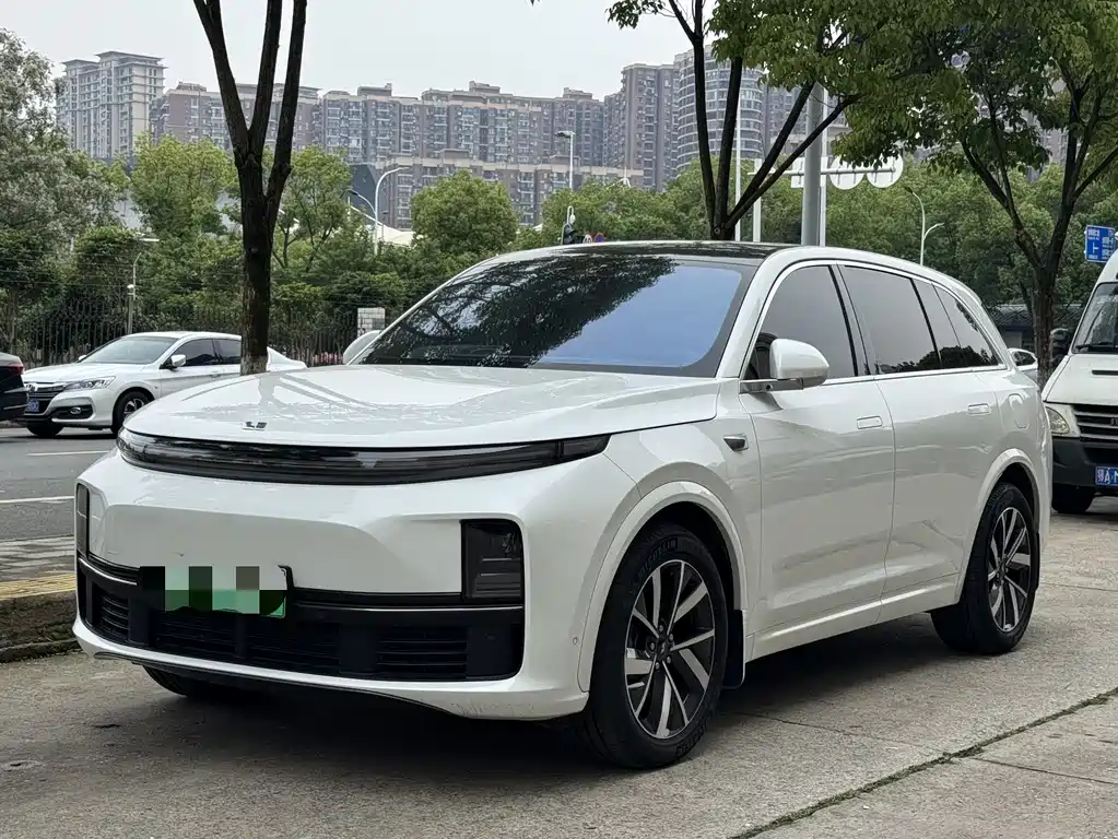 Li Auto Li L7 2023