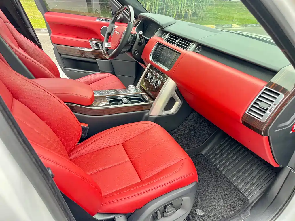 Land Rover Range Rover 3.0 SC V6 Vogue, фото 13
