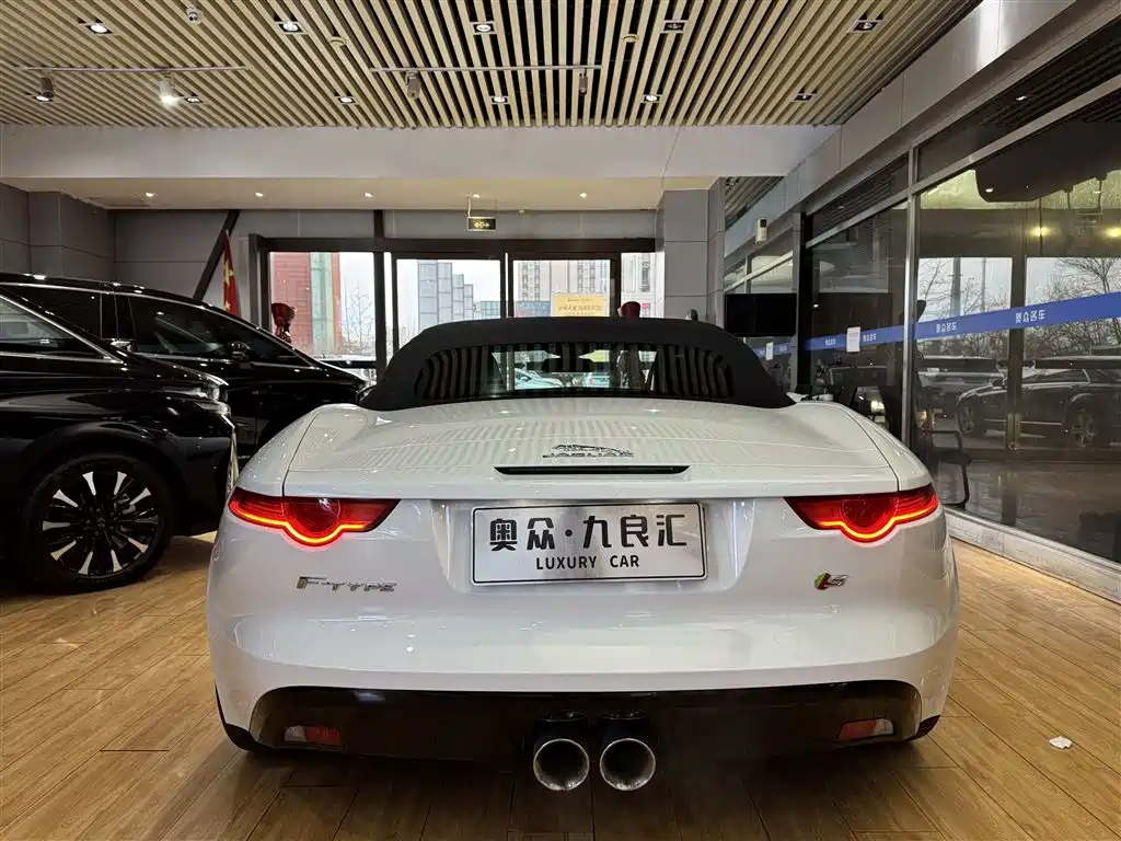Jaguar F-Type — фотографии объявления, Фото 10