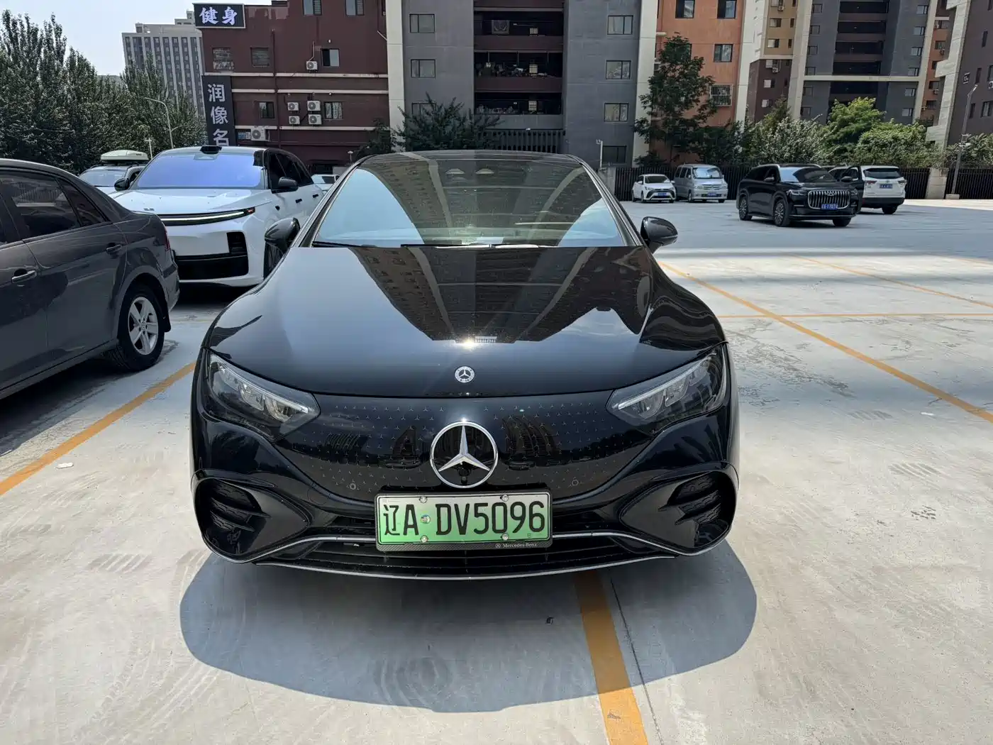 Mercedes-Benz EQE