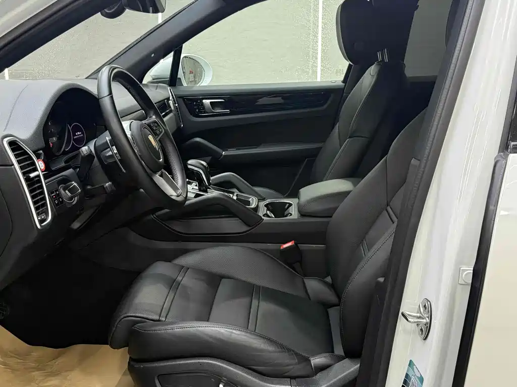 Porsche Cayenne 2019 Cayenne 3.0T