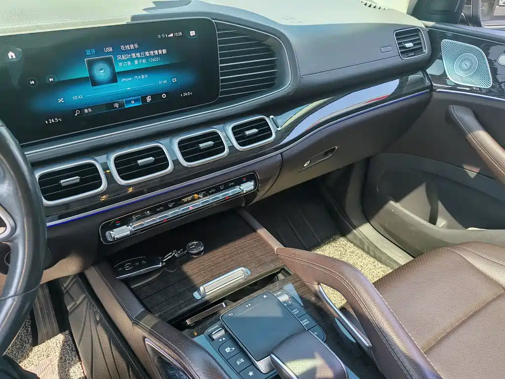 Mercedes-Benz GLE (Import) — миниатюра 9