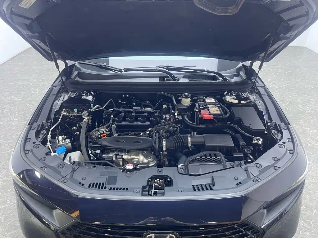 Honda Accord — миниатюра 19