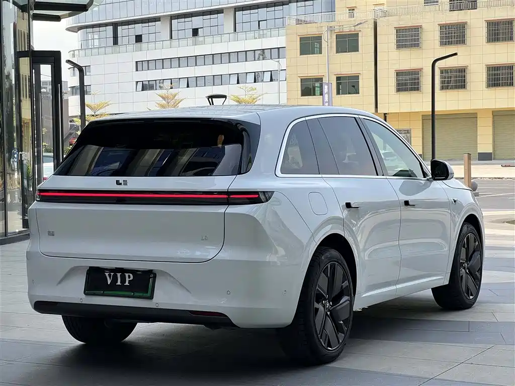 Li Auto IDEAL L6