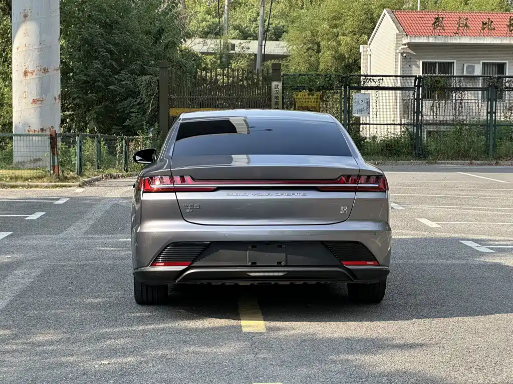 BYD Han — миниатюра 11
