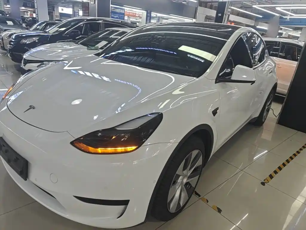 Tesla Model Y 2022 Facelift RWD Drive Dynamic Edition