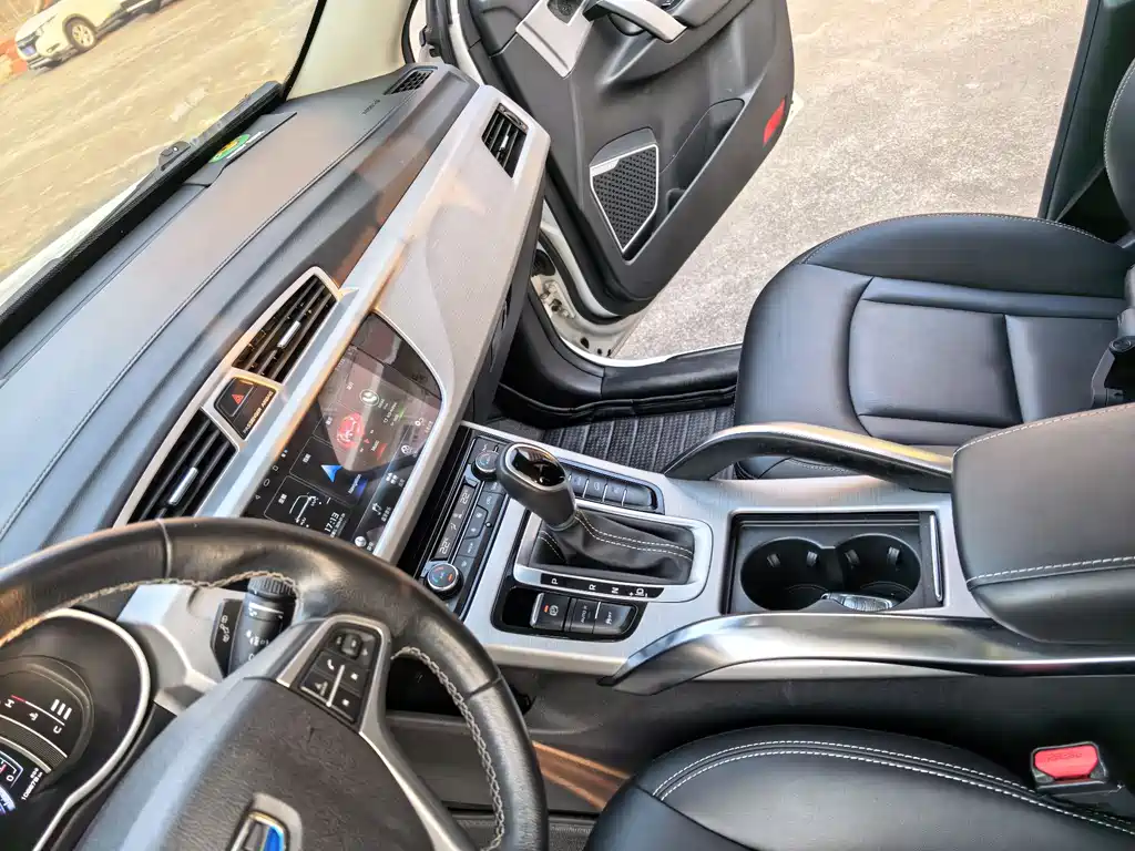 GEELY AUTOMOBILE BOYUE