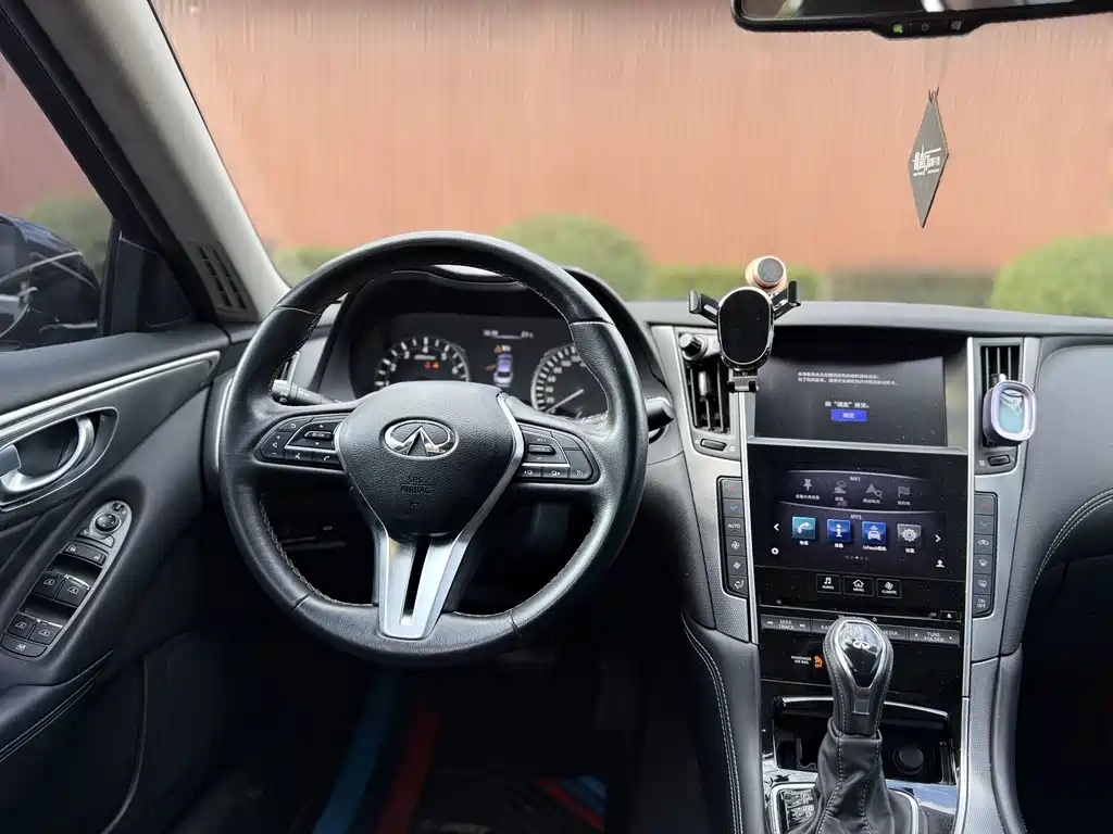 Infiniti Q50L — миниатюра 23