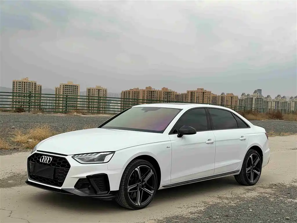 Купить Audi A4L