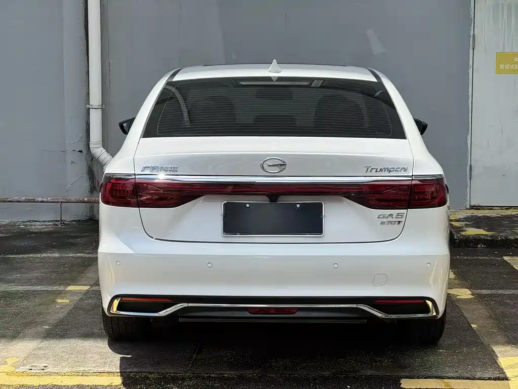 GAC GA6 2019 270T AT Luxury