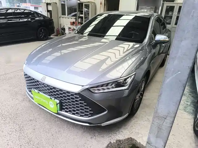 2021 BYD Qin