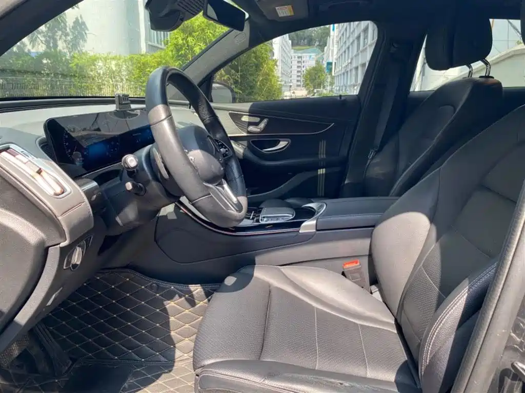 Mercedes-Benz EQC — миниатюра 4